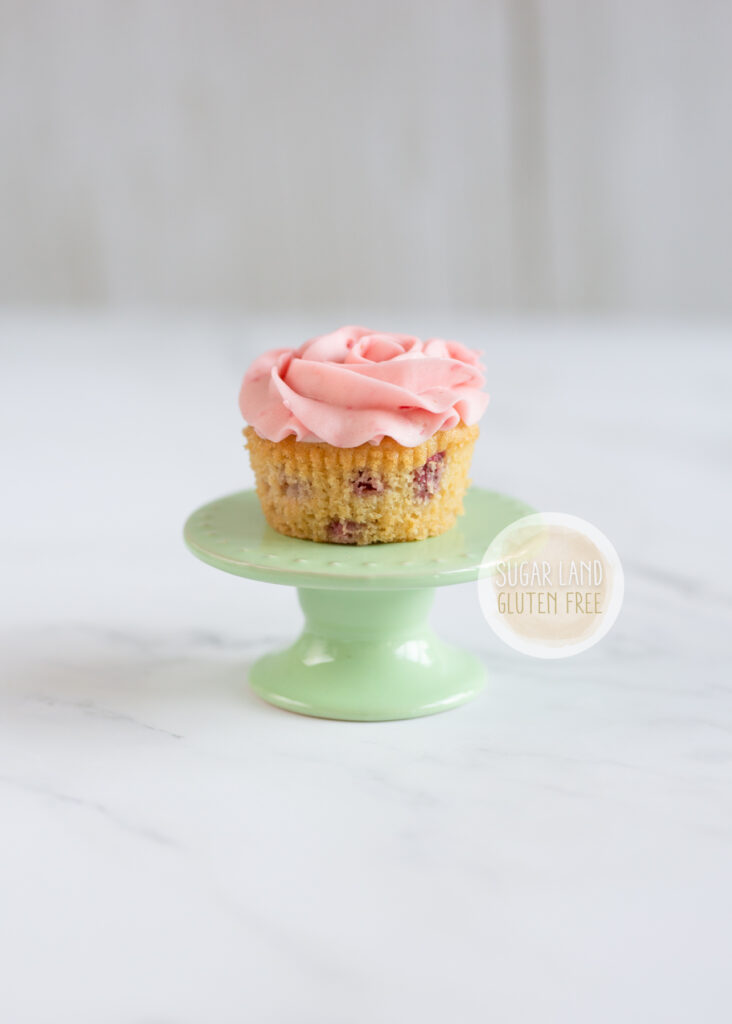 Glutenfree berriescake cupcakes