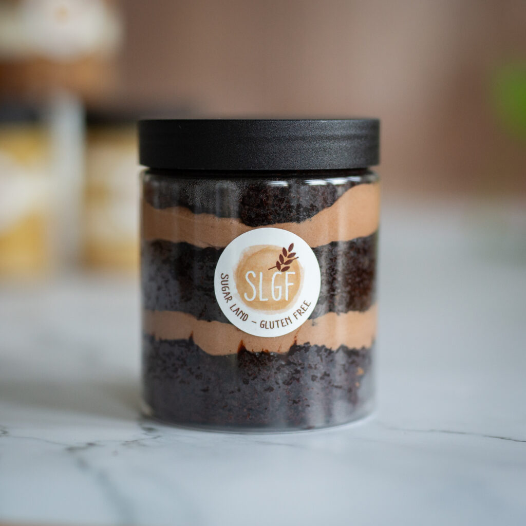 gluten free chocolate cake jar
